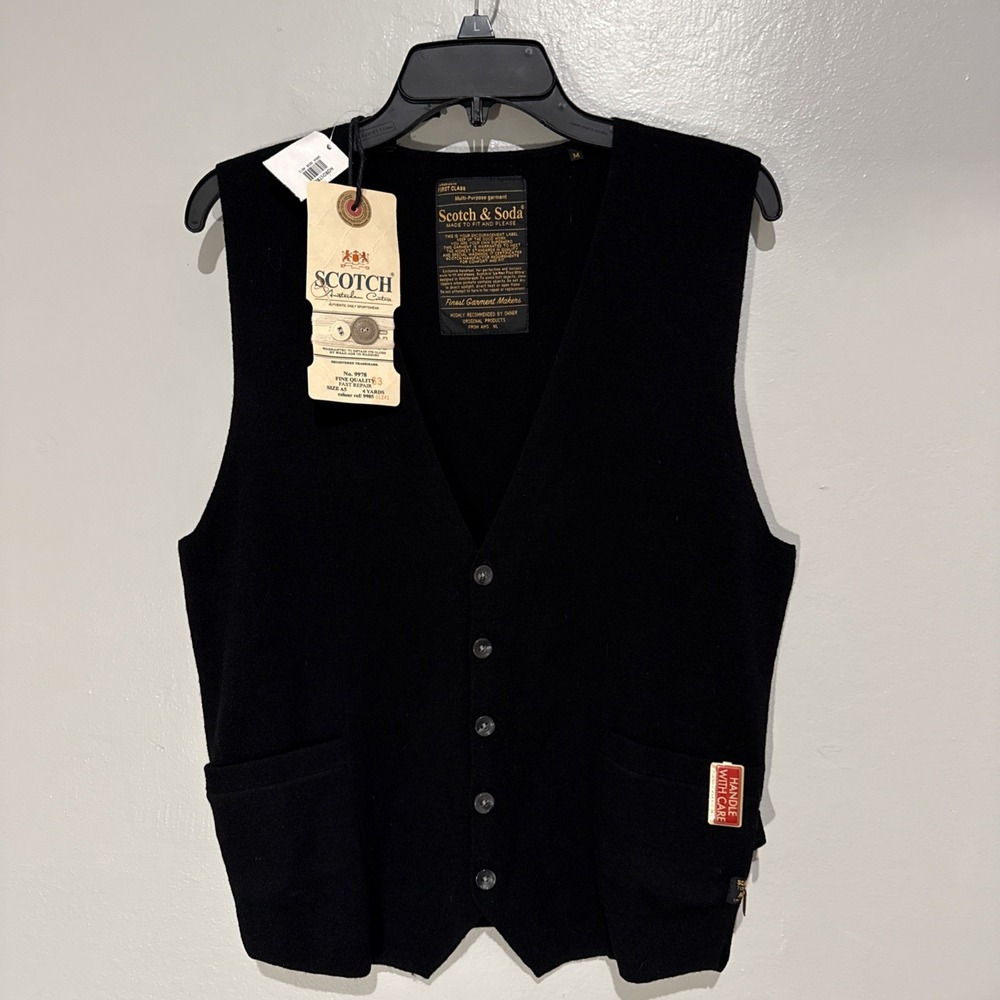 Scotch & Soda Mens Merino Wool Knit Vest Black V-Neck Button Front Size M NWT